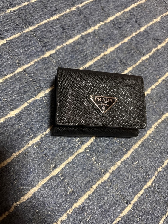 プラダ  （ブランドバッグ）の商品画像 - 査定依頼日：2025年12月27日 - 最高査定価格：48,000円