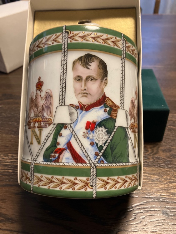 CAMUS（お酒）の商品画像 - 査定依頼日：2026年3月5日 - 最高査定価格：3,500円