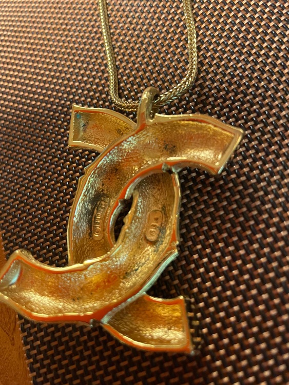 ペンダント（古着・ファッション）の商品画像 - 査定依頼日：2025年9月8日 - 最高査定価格：6,000円