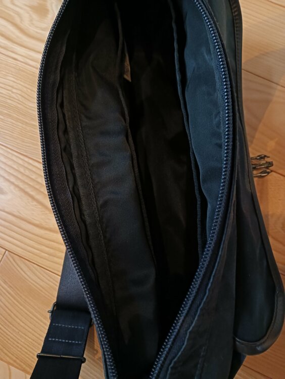 PORTER SACS BAR ポーター サックスバー 383-05714 ナイ（ブランドバッグ）の商品画像 - 査定依頼日：2026年3月1日 - 最高査定価格：1,000円