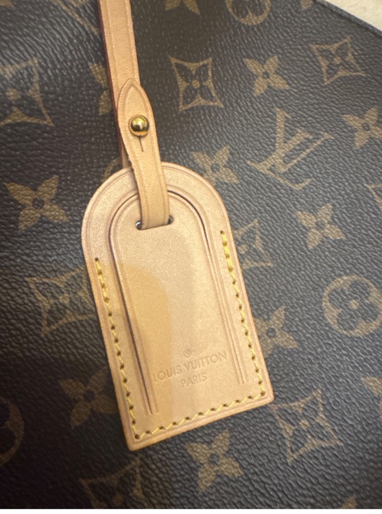 グレースフル（ブランドバッグ）の商品画像 - 査定依頼日：2025年9月6日 - 最高査定価格：200,000円