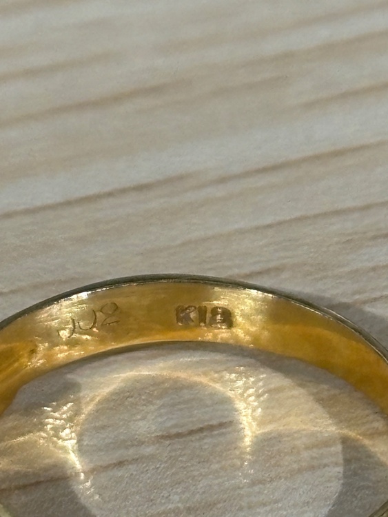 ダイヤモンドリング（宝石）の商品画像 - 査定依頼日：2026年4月8日 - 最高査定価格：150,000円