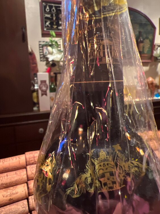 ワイン シャトーマルゴー （お酒）の商品画像 - 査定依頼日：2025年2月25日 - 最高査定価格：58,000円