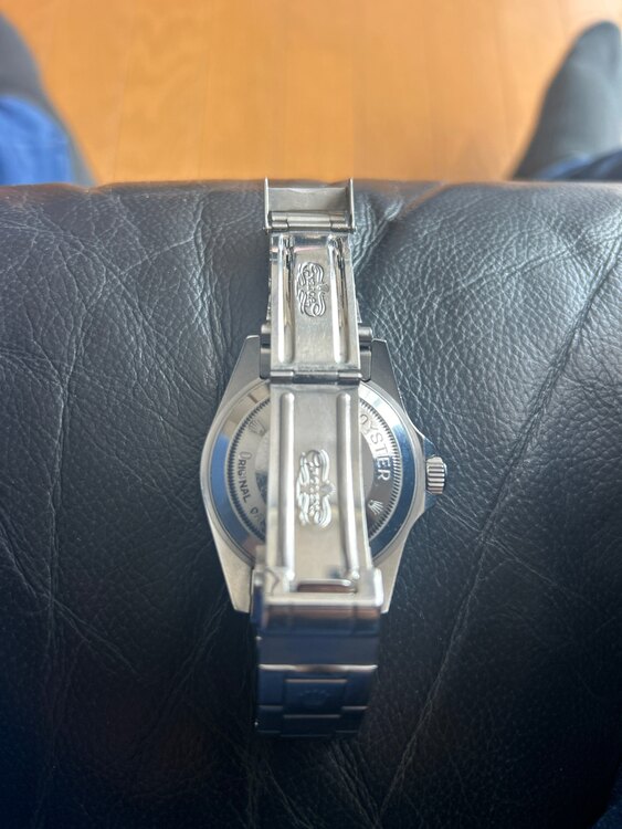 ロレックス シードゥエラー （高級時計）の商品画像 - 査定依頼日：2025年4月30日 - 最高査定価格：1,400,000円