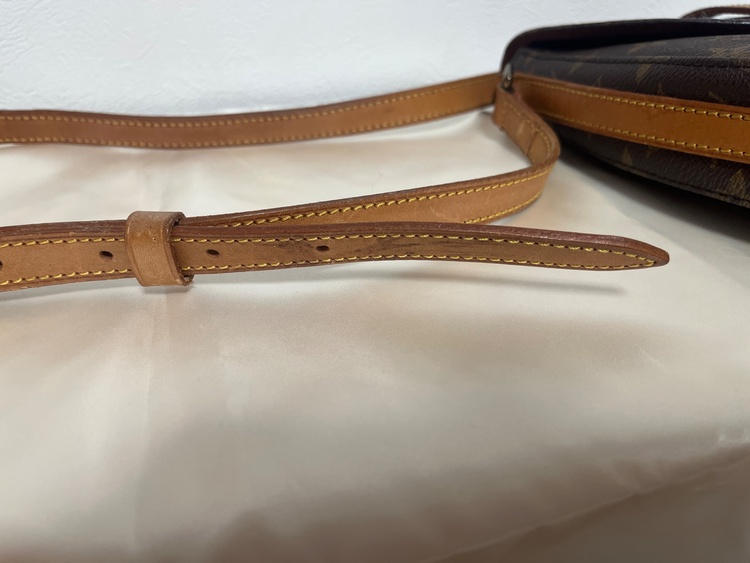 形が気に入って購入したので商品名分かりません（ブランドバッグ）の商品画像 - 査定依頼日：2026年8月14日 - 最高査定価格：55,000円