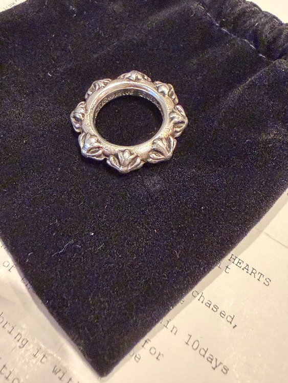 ETERNITY VINE BAND RING（古着・ファッション）の商品画像 - 査定依頼日：2026年9月27日 - 最高査定価格：60,000円
