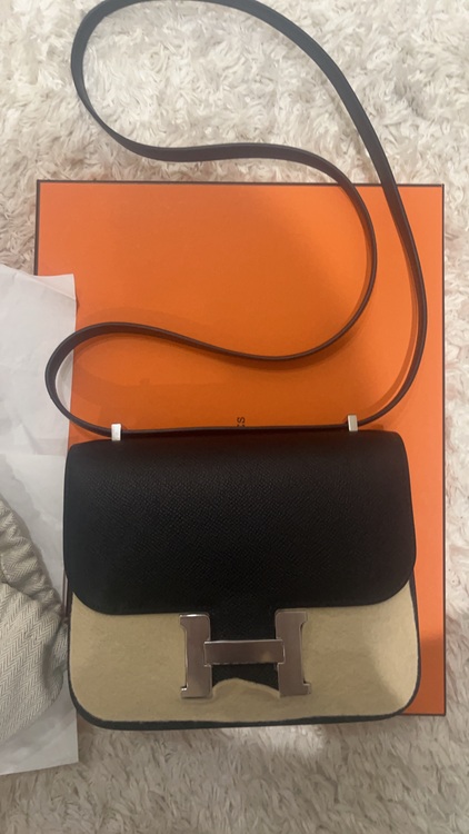 エルメス コンスタンス （ブランドバッグ）の商品画像 - 査定依頼日：2025年9月24日 - 最高査定価格：1,350,000円