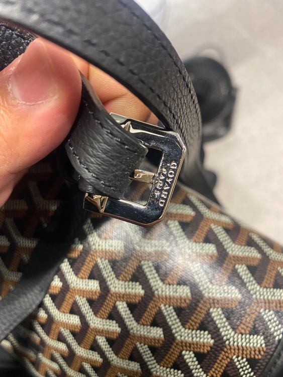 ヴェルヴェデーレPM（ブランドバッグ）の商品画像 - 査定依頼日：2025年7月29日 - 最高査定価格：300,000円