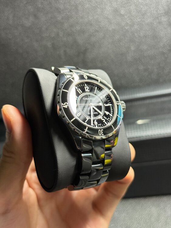 シャネル J12 （高級時計）の商品画像 - 査定依頼日：2025年4月20日 - 最高査定価格：265,000円