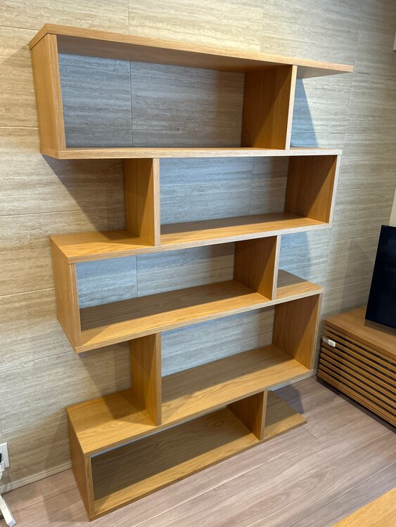 BALANCE SHELVING WALNUT（家具・寝具）の商品画像 - 査定依頼日：2025年3月15日 - 最高査定価格：40,000円
