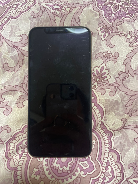 iPhone iPhoneX 256GB Softbank（スマホ）の商品画像 - 査定依頼日：2026年10月11日 - 最高査定価格：4,500円