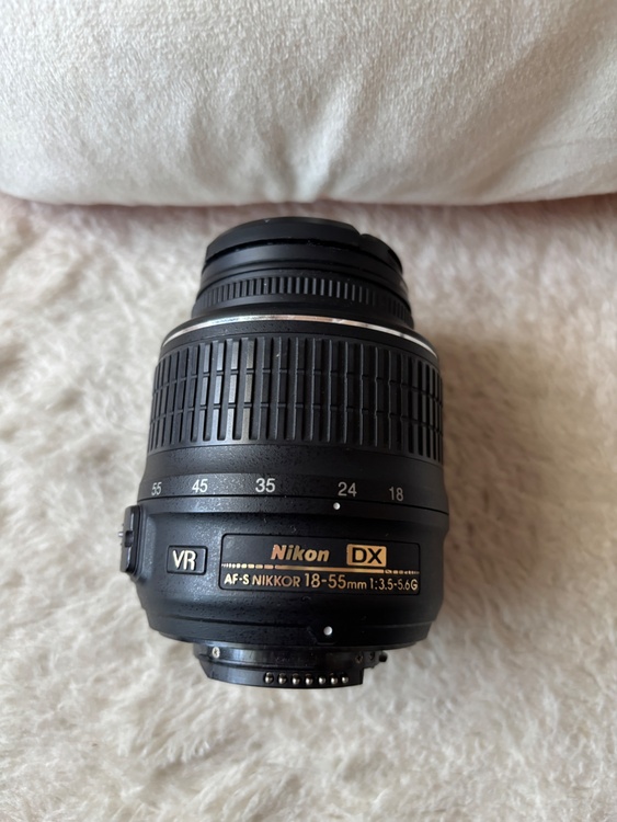 D5000（カメラ）の商品画像 - 査定依頼日：2026年5月19日 - 最高査定価格：10,000円