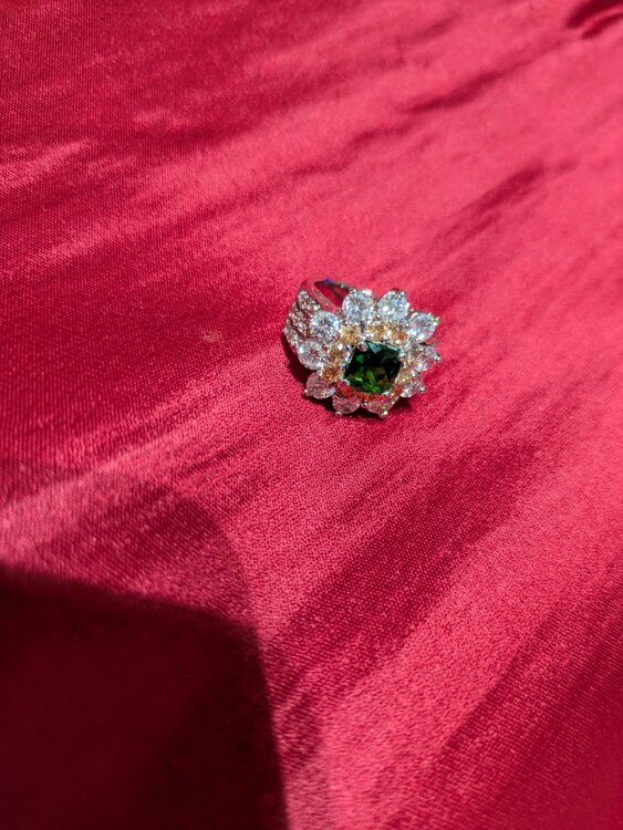 指輪（金・貴金属）の商品画像 - 査定依頼日：2026年3月25日 - 最高査定価格：300,000円