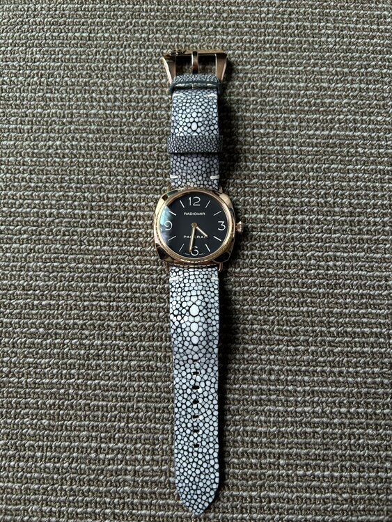 ラジオミール（高級時計）の商品画像 - 査定依頼日：2025年1月27日 - 最高査定価格：1,250,000円