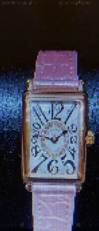 フランクミュラー ロングアイランド 802QZRELCD1R 5N（高級時計）の商品画像 - 査定依頼日：2026年3月12日 - 最高査定価格：1,000,000円