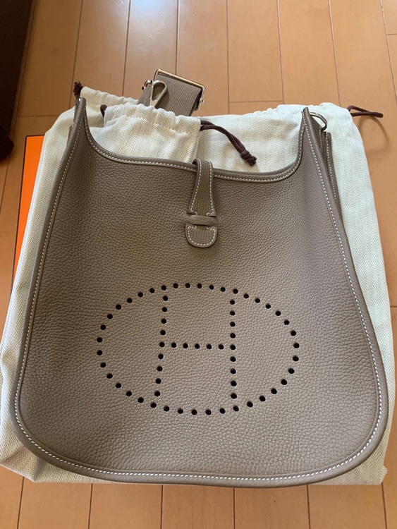 エルメス エブリン （ブランドバッグ）の商品画像 - 査定依頼日：2025年6月28日 - 最高査定価格：350,000円