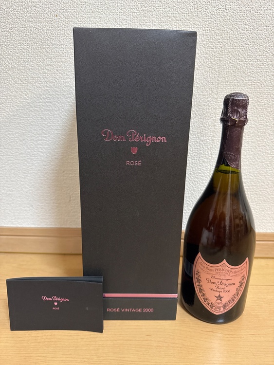 シャンパン ドン・ペリニヨン （お酒）の商品画像 - 査定依頼日：2025年12月27日 - 最高査定価格：26,000円
