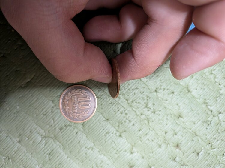 ギザ10　十円玉（金・貴金属）の商品画像 - 査定依頼日：2026年3月10日 - 最高査定価格：100,000円