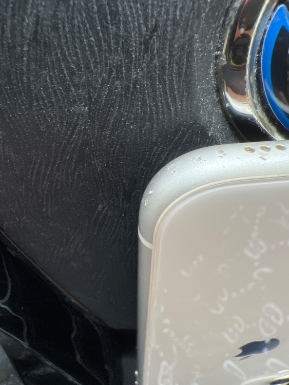 iPhone11（スマホ）の商品画像 - 査定依頼日：2025年7月9日 - 最高査定価格：18,000円