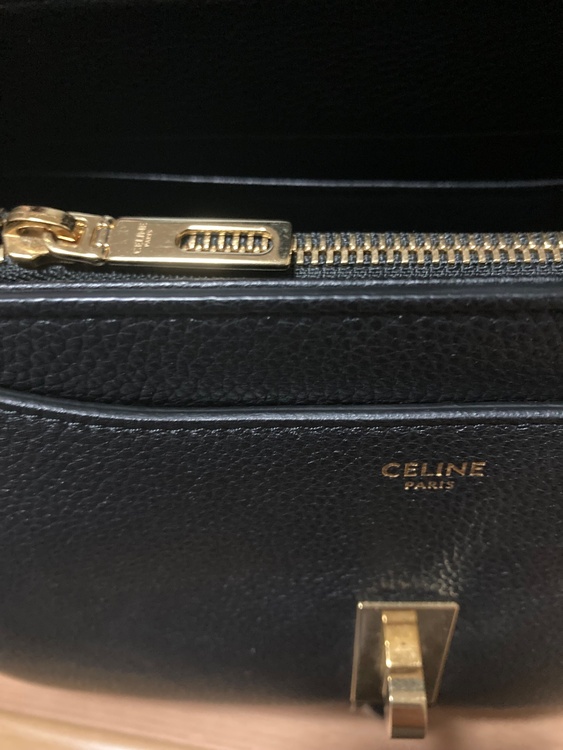 セーズスモールブラック（ブランドバッグ）の商品画像 - 査定依頼日：2025年12月9日 - 最高査定価格：300,000円