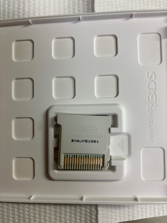 任天堂3D 妖怪ウォッチバスターズ赤猫団（ゲーム機本体・ゲームソフト）の商品画像 - 査定依頼日：2024年12月22日