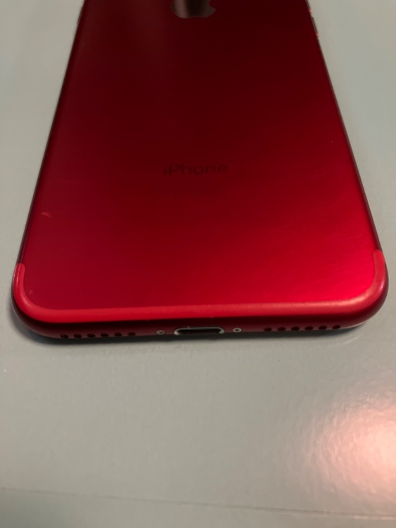 iPhone7 128GB SIMフリー（スマホ）の商品画像 - 査定依頼日：2026年2月19日 - 最高査定価格：2,500円