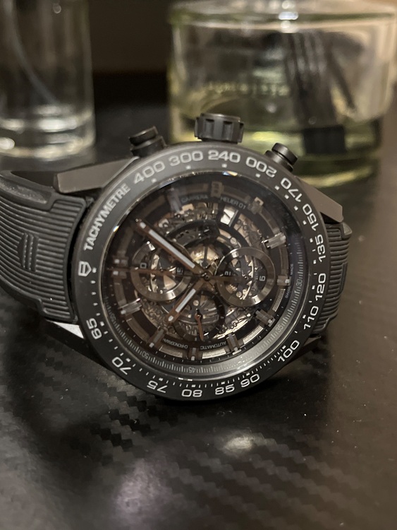 タグホイヤー car2a91（高級時計）の商品画像 - 査定依頼日：2025年10月5日 - 最高査定価格：300,000円