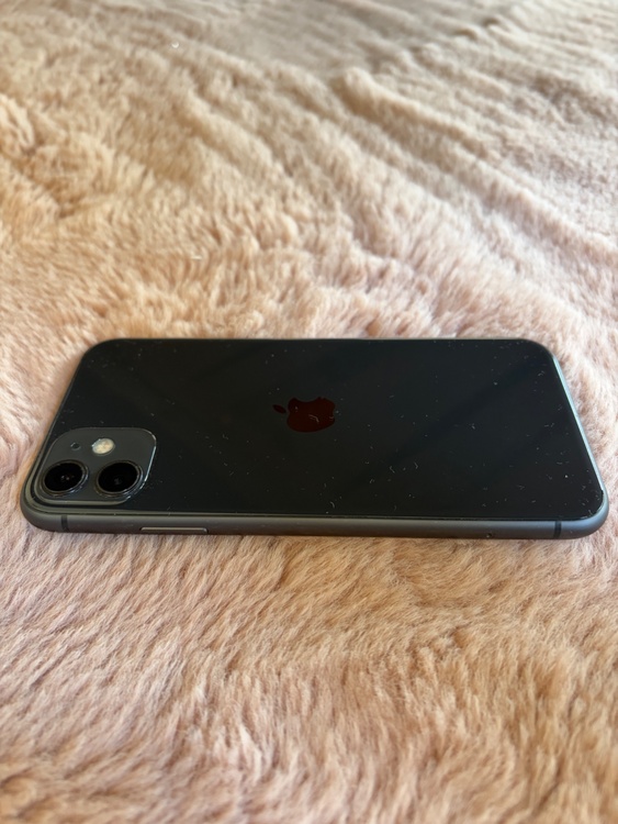 iPhone11（スマホ）の商品画像 - 査定依頼日：2026年4月4日 - 最高査定価格：23,000円