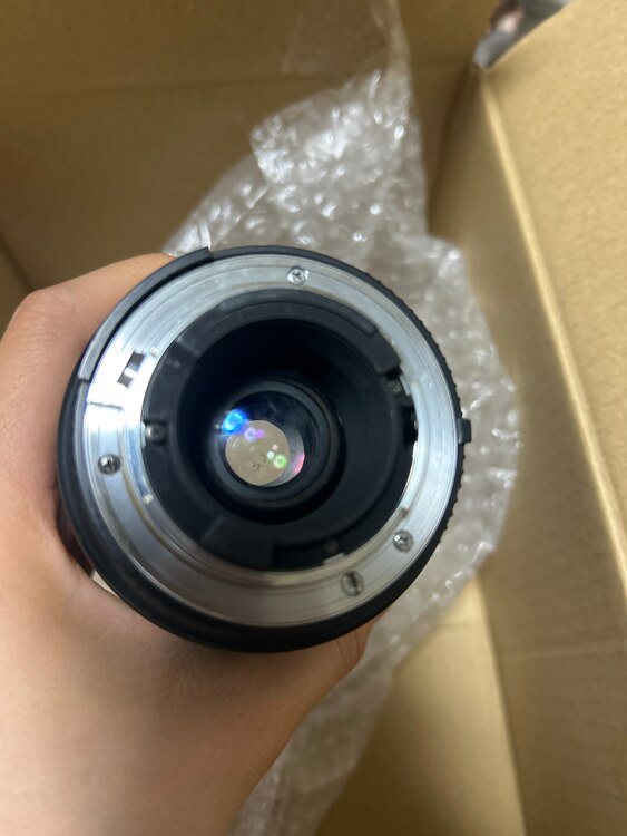 Nikon ズームレンズ NIKKOR 70-300mm f4-5.6 D（カメラ）の商品画像 - 査定依頼日：2025年5月30日 - 最高査定価格：100,000円