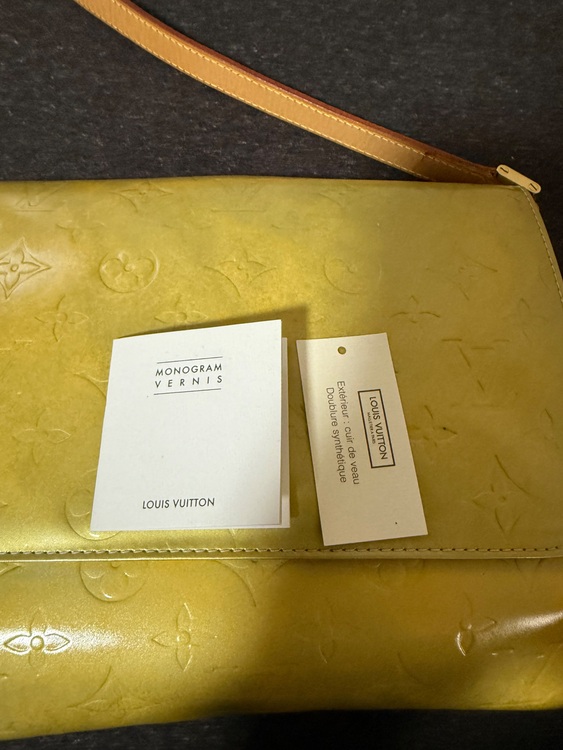 トンプソン ストリート （ブランドバッグ）の商品画像 - 査定依頼日：2025年8月15日 - 最高査定価格：15,000円