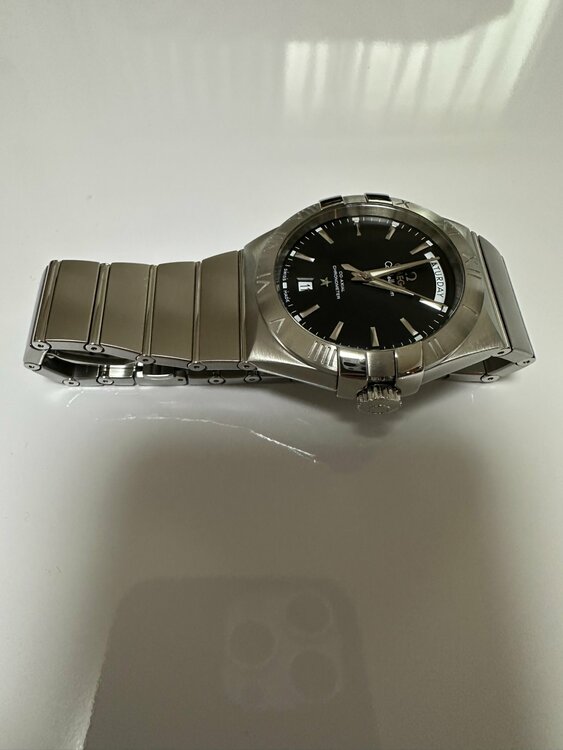 オメガ コンステーション （高級時計）の商品画像 - 査定依頼日：2026年4月15日 - 最高査定価格：390,000円