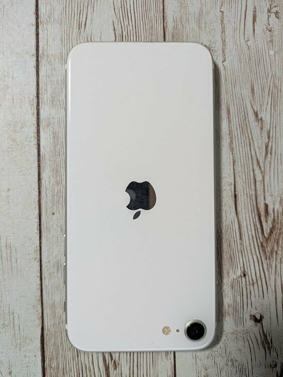 mhgq3j/a（スマホ）の商品画像 - 査定依頼日：2026年4月2日 - 最高査定価格：10,000円