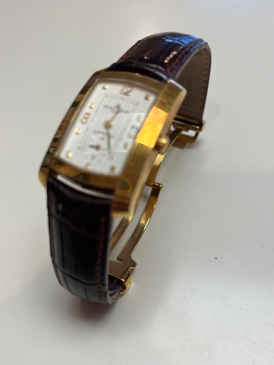 ボーム＆メルシエ　MV04522（高級時計）の商品画像 - 査定依頼日：2025年6月9日 - 最高査定価格：250,000円