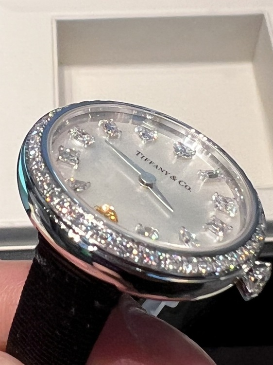 Tiffany日本上陸50周年限定モデル（高級時計）の商品画像 - 査定依頼日：2026年1月13日 - 最高査定価格：3,000,000円