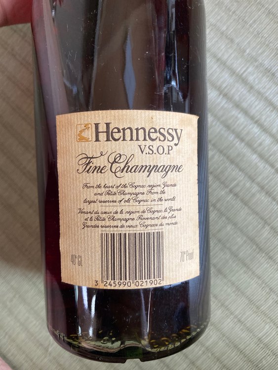 hennessy（お酒）の商品画像 - 査定依頼日：2023年3月12日 - 最高査定価格：5,500円