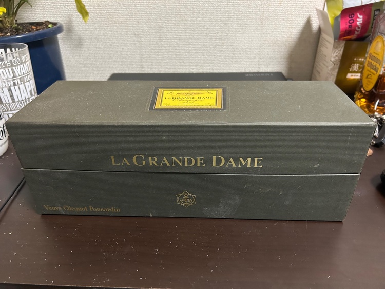 ラ　グランデ　イエロー　1993（お酒）の商品画像 - 査定依頼日：2026年1月12日 - 最高査定価格：3,000円