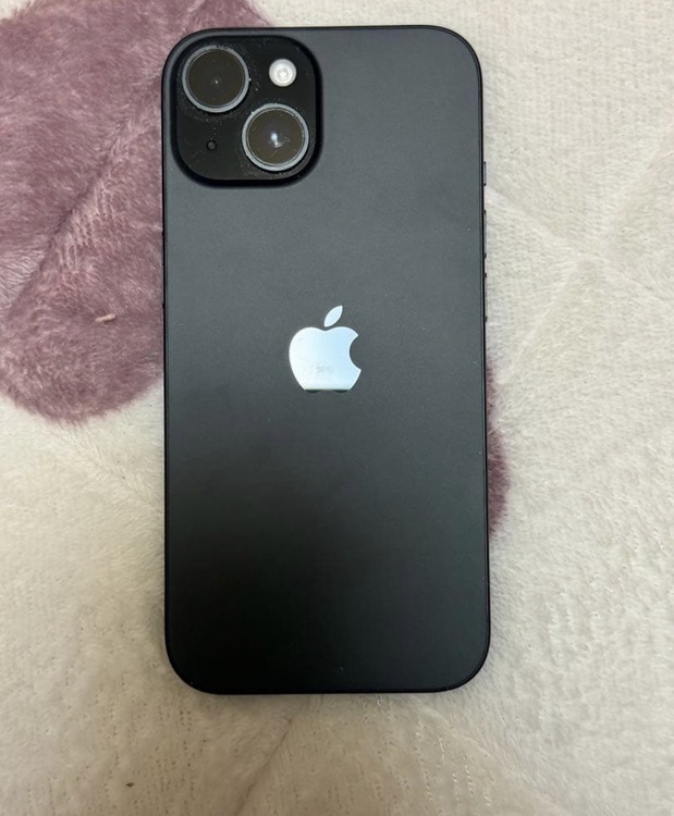 iPhone 15 128GB SIMフリー（スマホ）の商品画像 - 査定依頼日：2026年5月17日 - 最高査定価格：63,000円