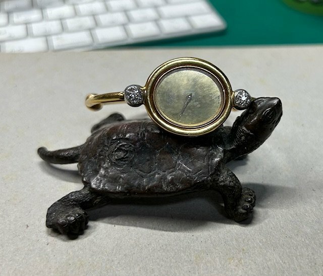 ショパール ハッピーダイヤモンド（高級時計）の商品画像 - 査定依頼日：2026年9月8日 - 最高査定価格：300,000円