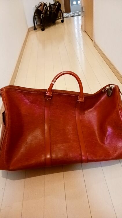 ボストンバッグ（ブランドバッグ）の商品画像 - 査定依頼日：2025年10月6日 - 最高査定価格：50,000円