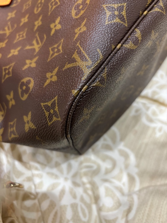 ヴィトン  ネヴァーフルmm モノグラム（ブランドバッグ）の商品画像 - 査定依頼日：2026年2月1日 - 最高査定価格：150,000円