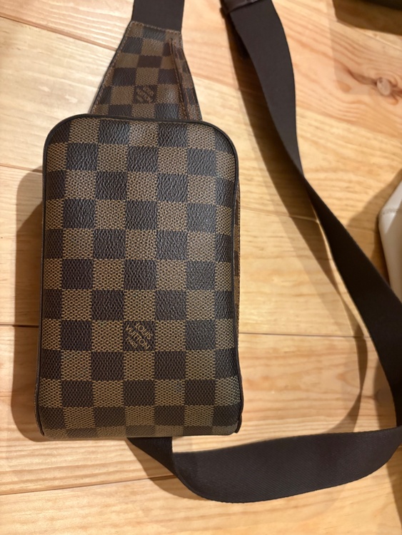 ジェロニモス ボディバッグ（ブランドバッグ）の商品画像 - 査定依頼日：2026年3月26日 - 最高査定価格：80,000円