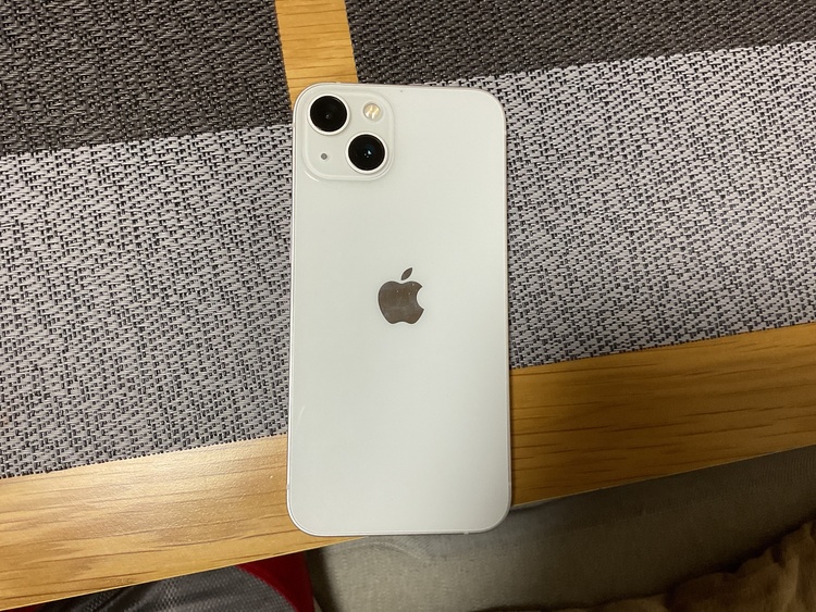 iPhone iPhone 13 128GB SIMフリー（スマホ）の商品画像 - 査定依頼日：2026年8月29日 - 最高査定価格：39,500円