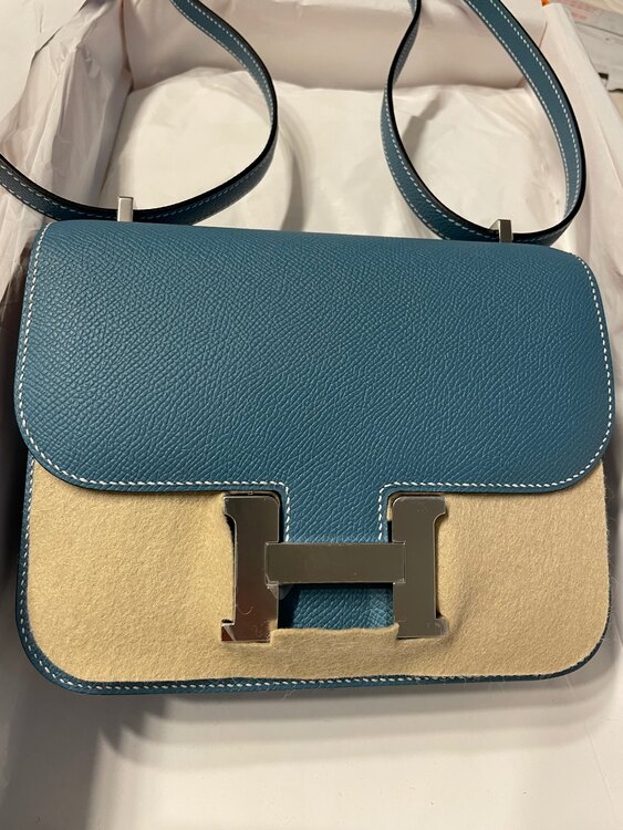 エルメス コンスタンス （ブランドバッグ）の商品画像 - 査定依頼日：2025年4月19日 - 最高査定価格：1,900,000円