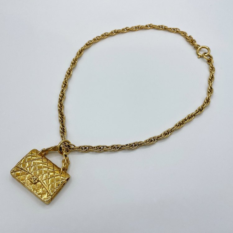 シャネル　マトラッセモチーフネックレス（金・貴金属）の商品画像 - 査定依頼日：2022年8月10日 - 最高査定価格：75,000円