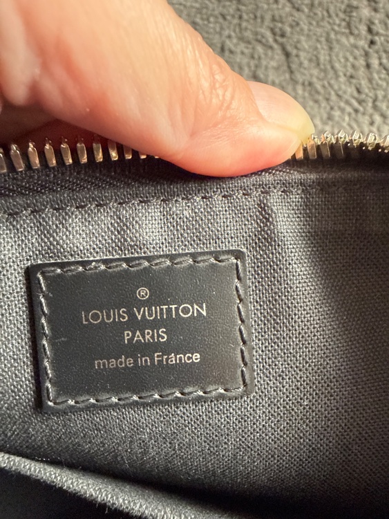 ショルダーバッグ（ブランドバッグ）の商品画像 - 査定依頼日：2026年4月18日 - 最高査定価格：120,000円