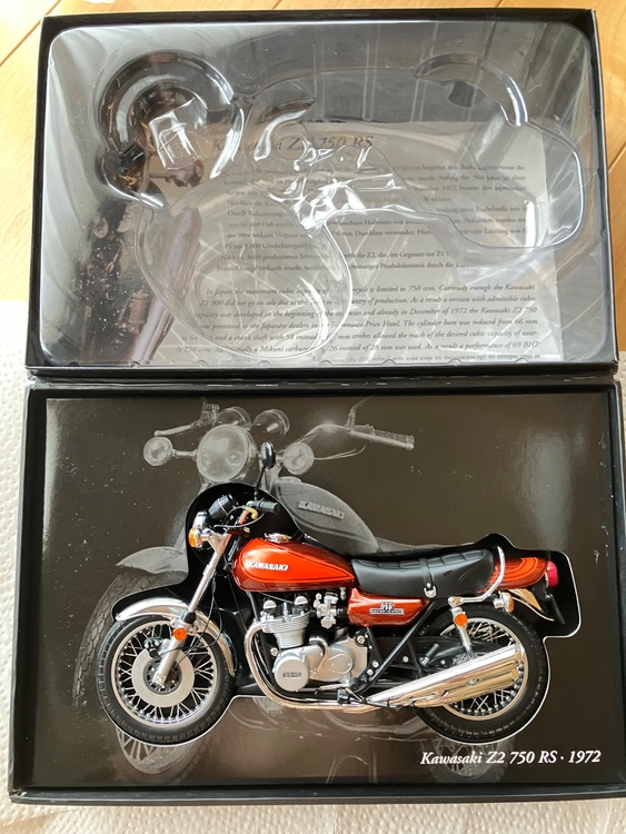 ホンダバイクCB750F O U R模型（フィギュア・プラモデル）の商品画像 - 査定依頼日：2025年8月15日 - 最高査定価格：12,000円