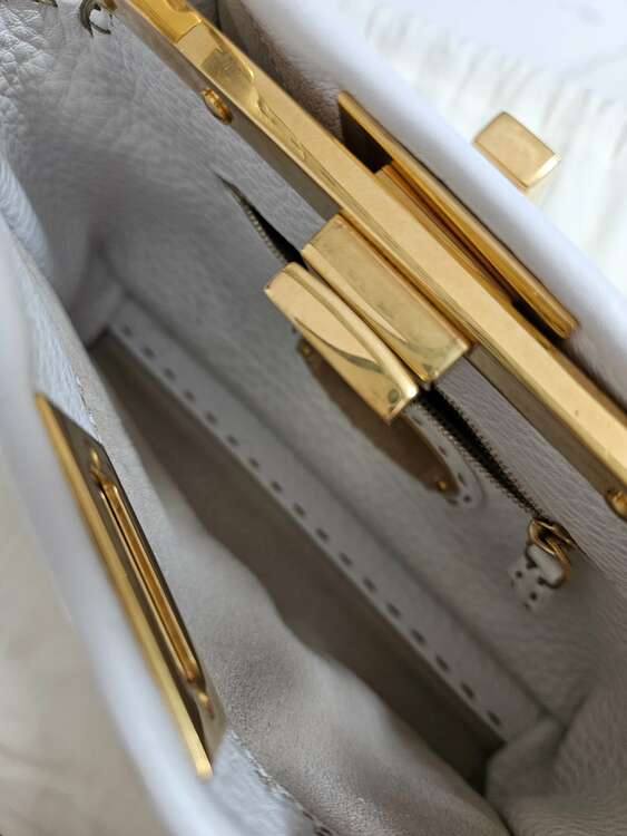 フェンディ  （ブランドバッグ）の商品画像 - 査定依頼日：2025年1月25日 - 最高査定価格：86,000円