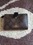 COACH（ブランド財布・小物）の商品画像 - 査定依頼日：2023年7月21日 - 最高査定価格：3,000円