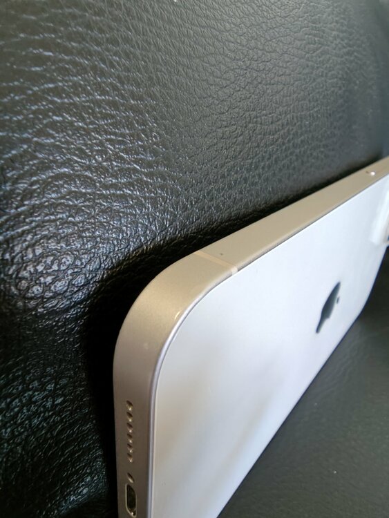 iPhone iPhone 14 Plus 128GB SIMフリー（スマホ）の商品画像 - 査定依頼日：2026年7月19日 - 最高査定価格：55,000円