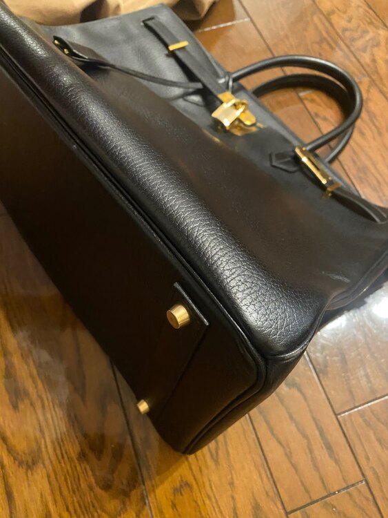 エルメス　バーキン　黒　40（ブランド財布・小物）の商品画像 - 査定依頼日：2024年11月15日 - 最高査定価格：800,000円